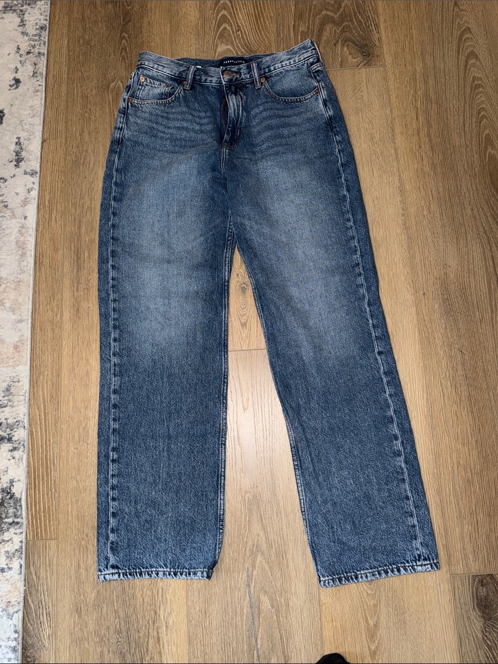 Aeropostale Women's High-Rise Straight-Leg Jeans in Medium Wash Blue